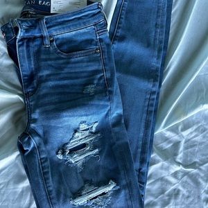 American Eagle Blue jeans size 4 long